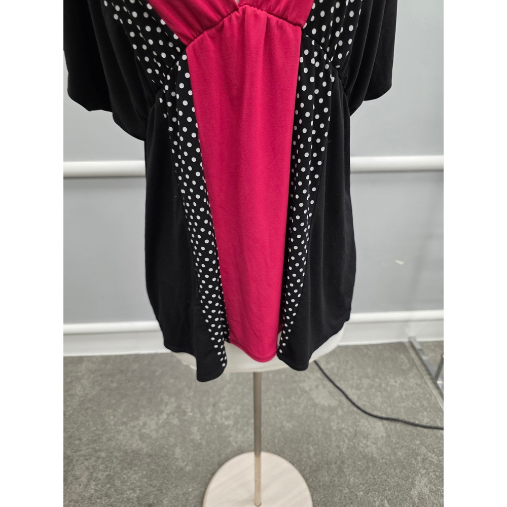 Torrid Womens Pink Black Polka Dot Empire Waist Dolman Sleeve Tunic Top Size 1 - Picture 3 of 9